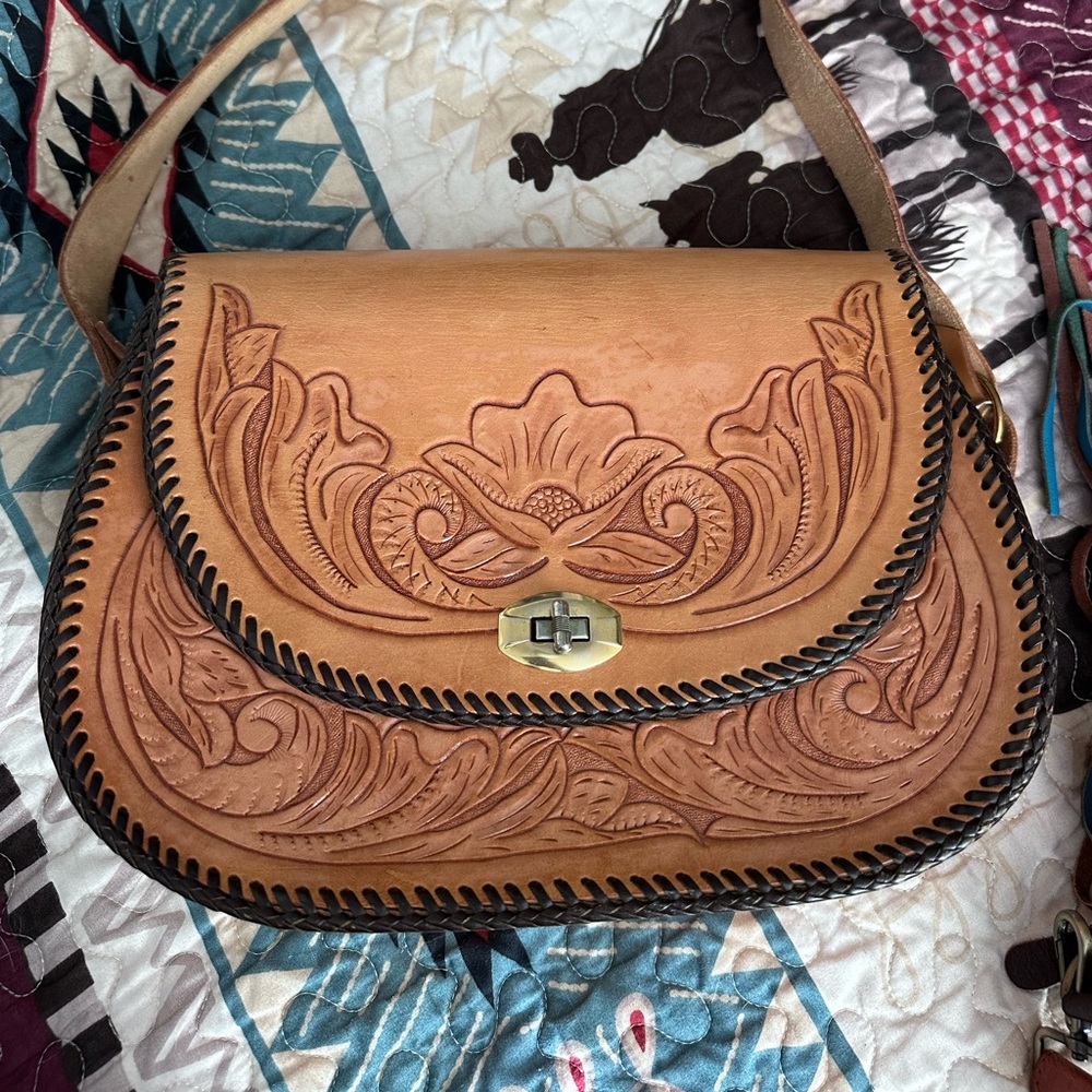 Beautiful tooled leather purse.
